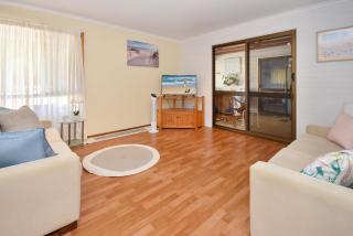 Beach House Getaway - Family & Pets ZB6 - 1