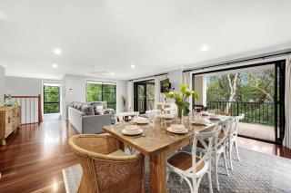 Dunescape Family Retreat - 5BR beach house - Vincentia - 2