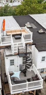 Pristine Townhouse With Rooftop Deck Near Canton! - Baltimore - 9