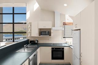 Scenic and Relaxing Lakefront Apartment - Queenstown - 6
