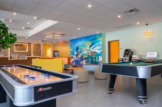 SPOT X Hotel Orlando Intl Dr by The Red Collection - Orlando - 8