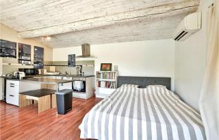 Amazing Apartment In Avignon With Wifi - Avignon - 9