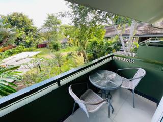 Mountain View Pool Apartment - 5