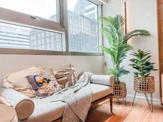 Vibrant Oasis with the best view + Fast WiFi - Manila - 2