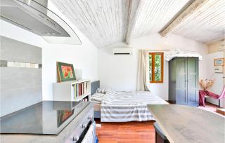 Amazing Apartment In Avignon With Wifi - Avignon - 8