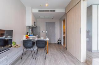 Aeras beachfront Condominium - Jomtien Beach - 2