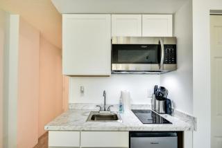 Daytona Beach Vacation Rental with Pool Access - Daytona Beach - 7