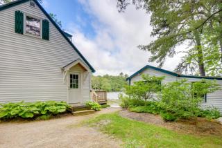 Waterfront Gray Home with Furnished Deck and Fire Pit! - Raymond - 0
