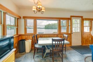 Waterfront Gray Home with Furnished Deck and Fire Pit! - Raymond - 3