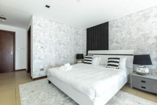 Nasma Luxury Stays - White Haven Studio With Charming Cityscape Views - Dubai - 1