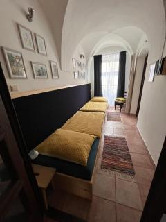 Historický apartmán v centre mesta-2min pešo na námestie - Banská Bystrica - 6