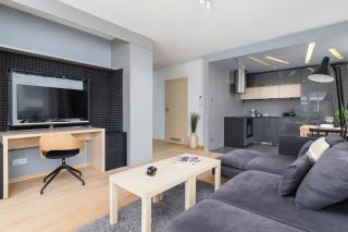 Stawowa Apartment with Balcony & Parking Cracow by Noclegi Renters - 1