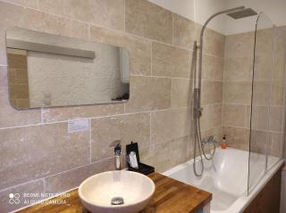 Maisonnette 1 chambre Climatisation Calme Jardin BBQ Plages - La Seyne-sur-Mer - 1
