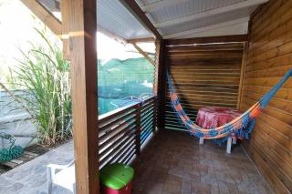 Bungalow calme, nature, vue Soufrière avec piscine - 8