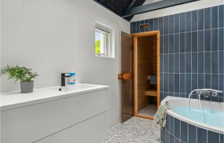 Lovely Home In Skibby With Sauna - Skibby - 7