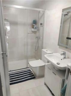 apartamento con jardín privado a 300 metros de la playa - 1