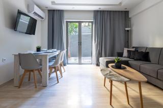 Greyt Apartments Glyfada - 1