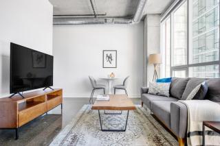 River N 1BR w Gym Pool nr L stop Beach CHI-358 - 7