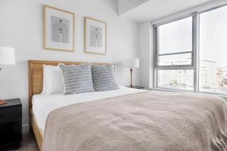 Central Sq Studio w Gym WD Roof nr T BOS-616 - 3
