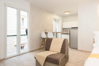 Studio Apartman MAX center of the old town free parking beautiful view - 6