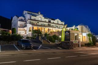 Hotel Vicko - Starigrad-Paklenica - 9