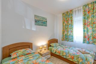 Apartment Gaby with Balcony - Poreč - 1