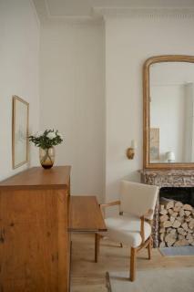 Chic Apartment in Central Londons Core - 5