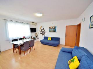 Apartment Mirroni by Interhome - Stari Grad (Cittavecchia) - 2