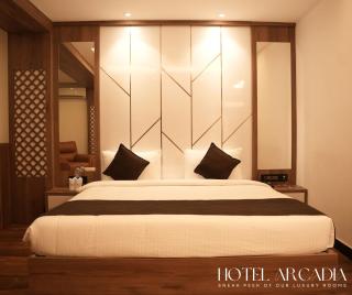 Hotel Arcadia - Kottayam - 4