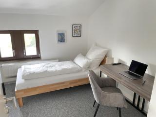 Hotel-am-Bahnhof Stuttgart-Ditzingen - 3