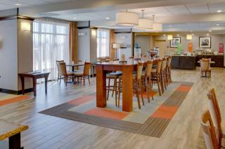 Hampton Inn Chickasha - 4