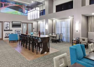 Hampton Inn & Suites Cedar Rapids - Cedar Rapids - 8