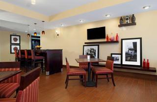 Hampton Inn Columbus-International Airport - Gahanna - 3