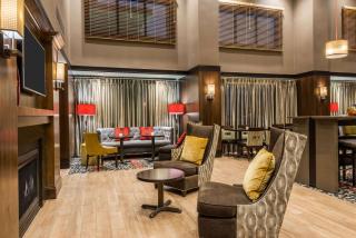 Hampton Inn & Suites Columbus Polaris - 7