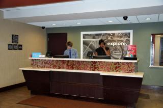 Hampton Inn & Suites Cincinnati / Uptown - University Area - Cincinnati - 6