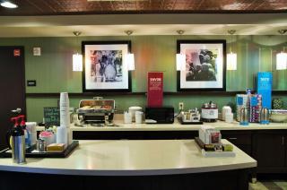 Hampton Inn & Suites Cincinnati / Uptown - University Area - Cincinnati - 2