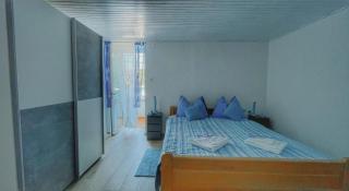 Guesthouse Porto - Cres - 0