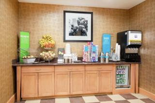 Hampton Inn and Suites Denver/South-RidgeGate - 3