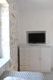 Sea View Stone House - Naousa - 4