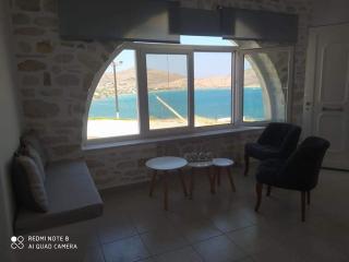 Sea View Stone House - Naousa - 1