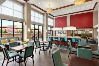 Hampton Inn & Suites Frederick/Fort Detrick - Frederick - 4