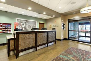 Hampton Inn & Suites Gulfport - Gulfport - 8