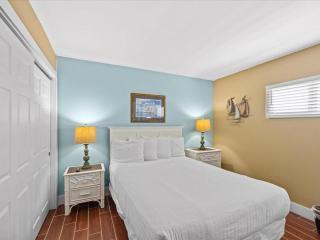 Holiday Surf and Racquet Unit 510 - Destin - 1