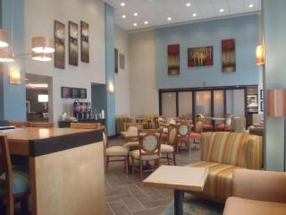 Hampton Inn & Suites Wiggins - 1