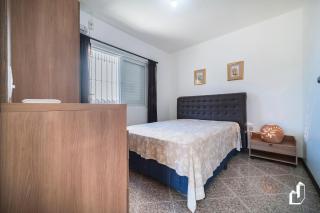 Casa com 03 dormitórios climatizados com berço - 7