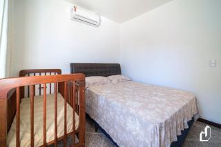 Casa com 03 dormitórios climatizados com berço - Bombinhas - 5