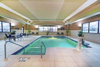 Hampton Inn Beloit - Beloit - 5