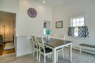 Newly Renovated Dennis Port Home Close to Beaches - Dennis Port - 4