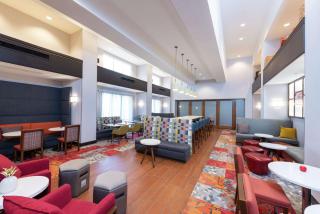 Hampton Inn & Suites Marshalltown - Marshalltown - 8
