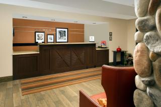 Hampton Inn Kansas City The Legends - 6